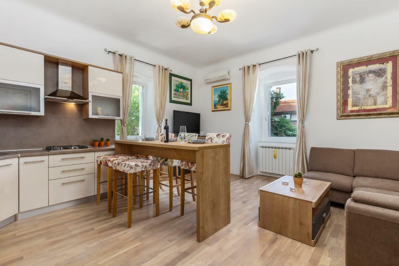 Apartman Villa Carolina Fiume Kültér fotó