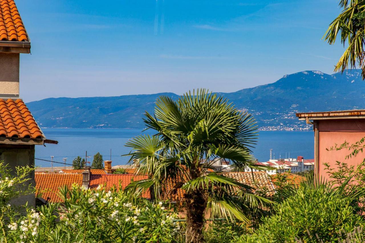 Apartman Villa Carolina Fiume Kültér fotó
