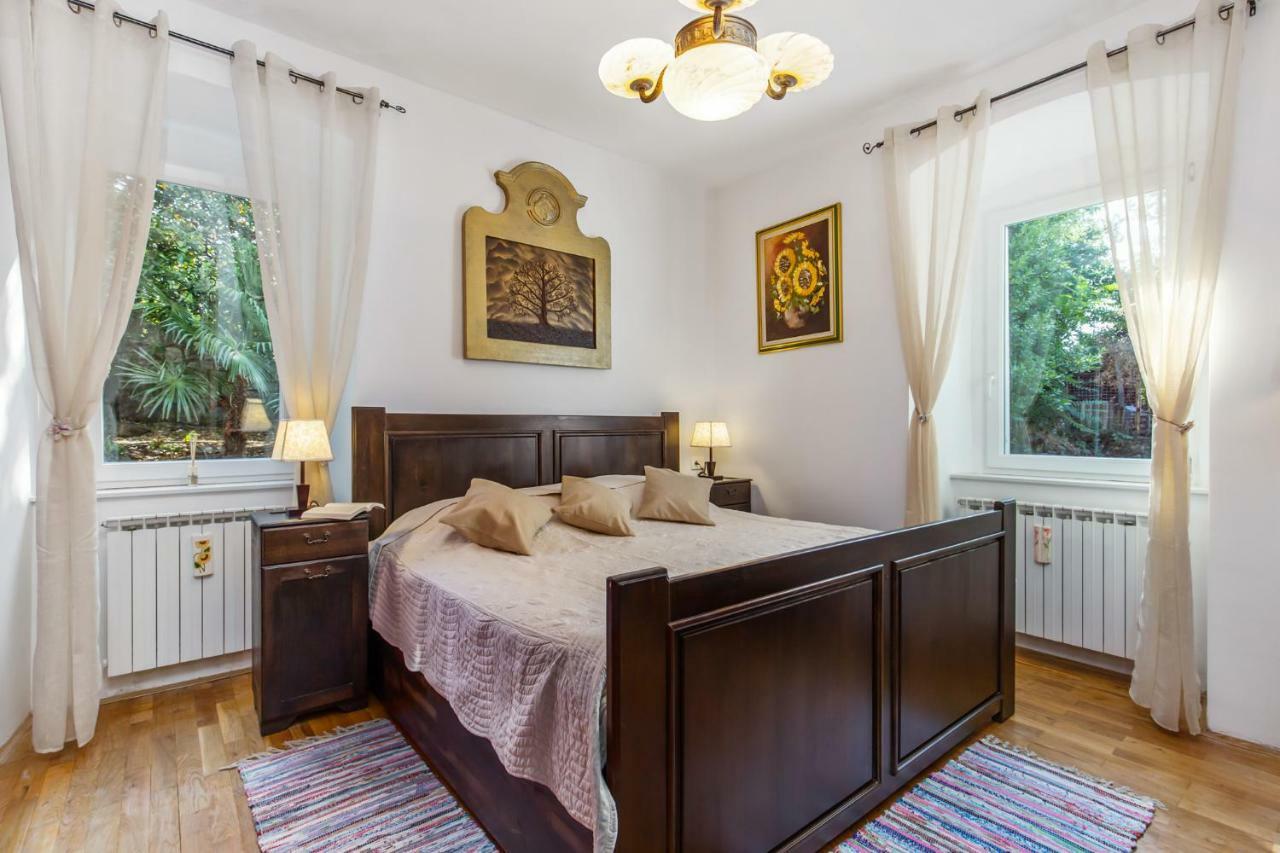 Apartman Villa Carolina Fiume Kültér fotó